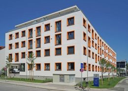 Lüfftungsanlage freeair im MFZ Giesing Fassade