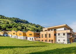 hotel-heimsitz-außenansicht-frische-luft Blick von außen auf das Hotel Heimsitz in den Kitzbüheler Alpen