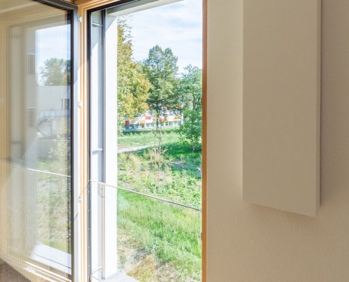 Premium Cover mit Blick auf die Klinikumrückseite