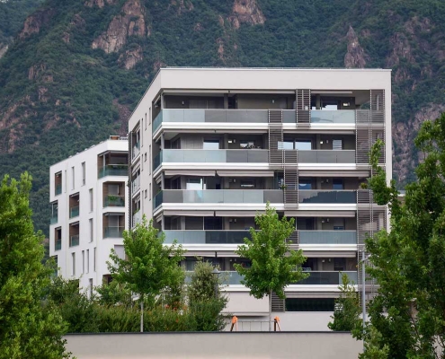 apartmenthaus-fertiggestellt-2017 Zufriedene Bewohner des Apartmenthaus aus 2017