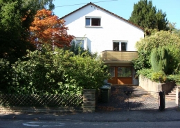 einfamilienhaus-vor-sanierung Nicht wiederzuerkennen: das Einfamilienhaus vor den umfangreichen Modernisierungsmaßnahmen.