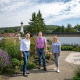 Ulf Walliczek-Rasso-Rebay von Ehrenwiesen und Lena Volk auf dem Dachgarten SeniorenQuartier-Pilsensee